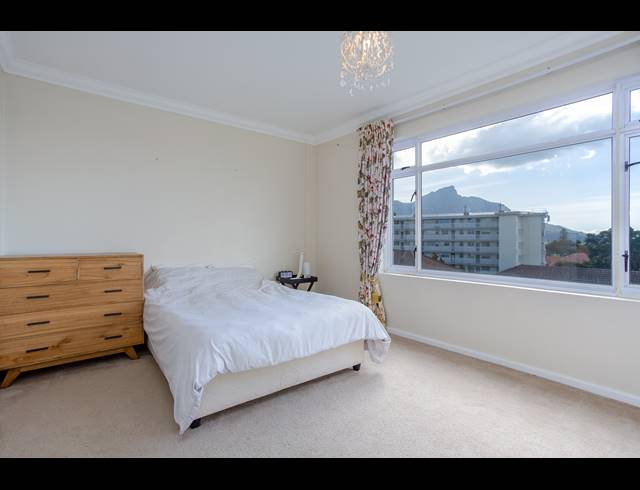 3 BEDROOM APARTMENT SOLD IN KENILWORTH UPPER